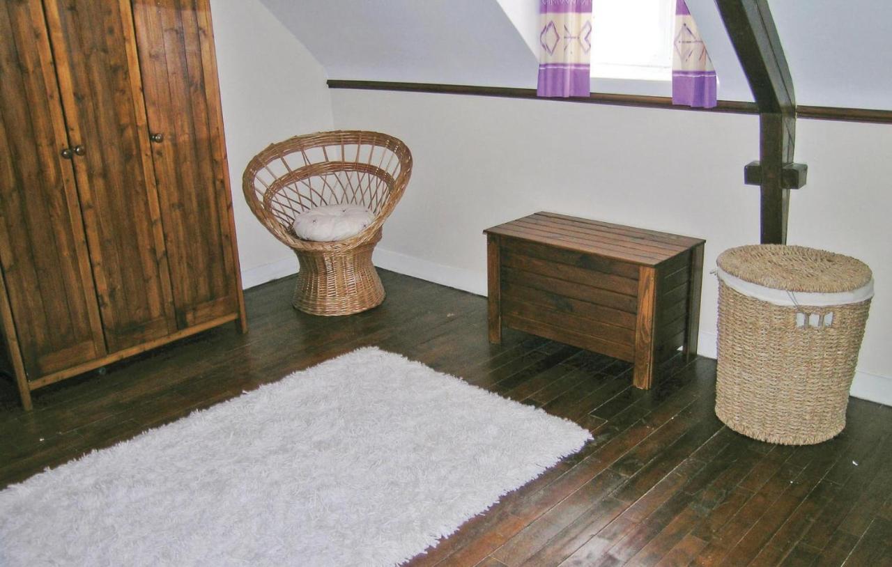 Lovely Home In Chateauneuf Du Faou With Wifi Saint-Thois Ngoại thất bức ảnh